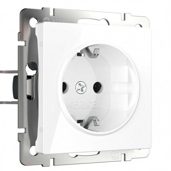 Розетка с заземлением Werkel белый W1171001 4690389155116