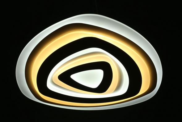 Потолочная светодиодная люстра Omnilux Clanezzo OML-07107-260