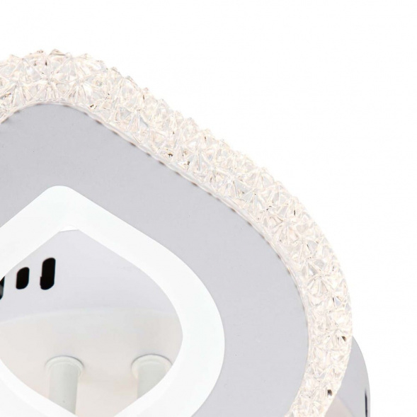 Потолочная светодиодная люстра Escada Diamond 10264/3LED