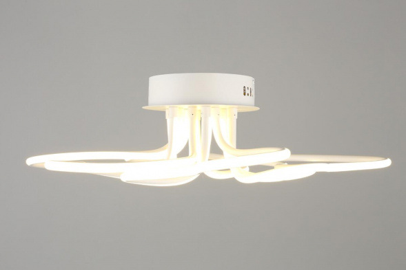 Потолочная светодиодная люстра Omnilux Folgaria OML-04307-102