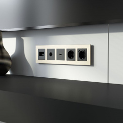 Рамка Werkel AluMax на 5 постов шампань W0053511 4690389214363