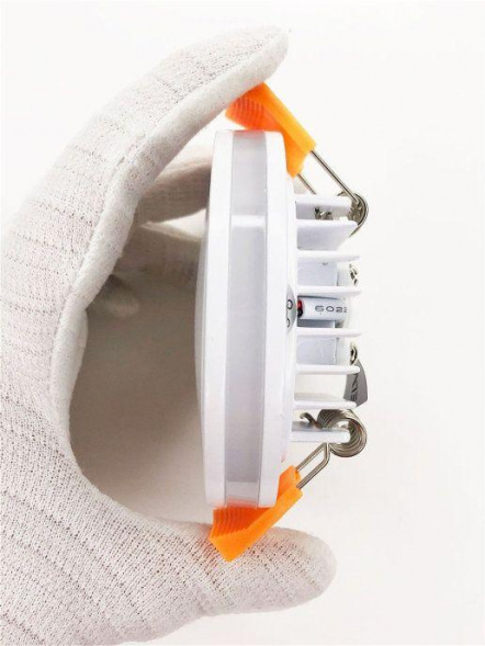 Встраиваемый светодиодный светильник Elvan VLS-109R-7W-WW-Wh