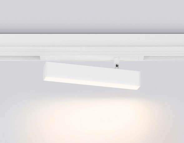 Трековый светодиодный светильник Ambrella Light Track System Magnetic 220V GL1321