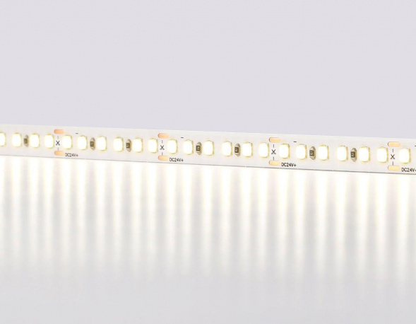 Светодиодная лента Ambrella Light 14,4W/m 180LED/m 2835SMD дневной белый 5M GS3202