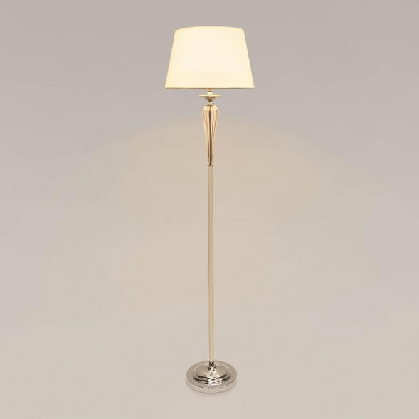 Торшер Bogates Olenna 01105/1 белый