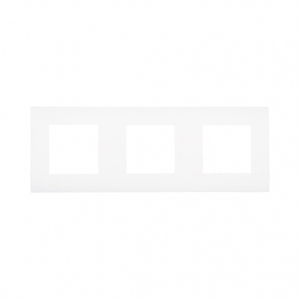 Рамка LK Studio 3-постовая (белый) LK45 854304-1