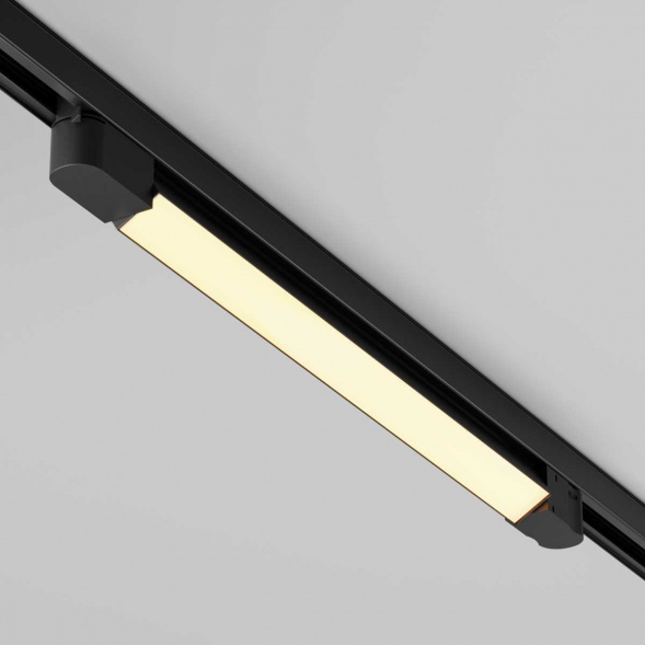 Трековый светодиодный светильник Maytoni Technical Basis TR196-3-20W2.7K-B