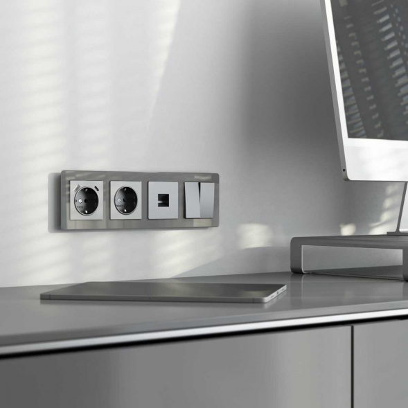 Рамка Werkel Acrylic на 4 поста графит W0042704 4690389190537