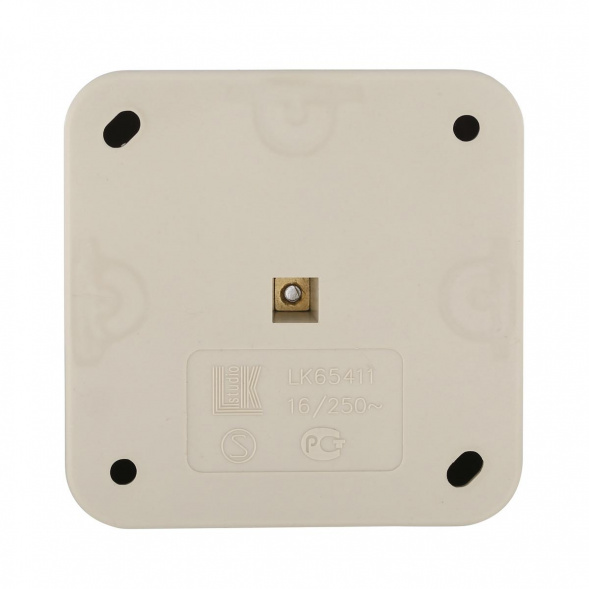 Розетка LK Studio открытой установки с заземляющими контактами и защитными шторками (бежевый) 813201