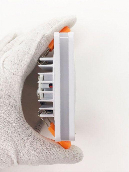 Встраиваемый светодиодный светильник Elvan VLS-109SQ-7W-NH-Wh