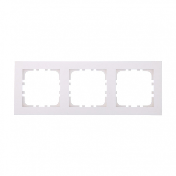 Рамка LK Studio 3-постовая (белый) LK80 844304-1