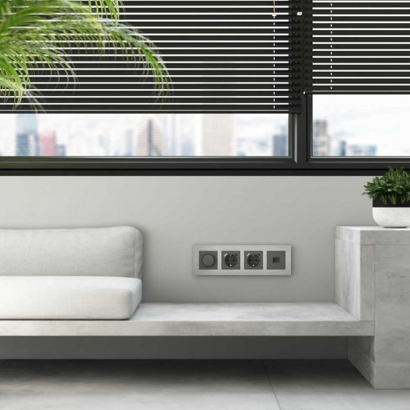 Рамка Werkel AluMax на 4 поста алюминий W0043506 4690389204098