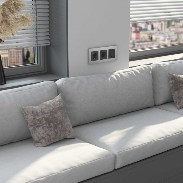 Рамка Werkel AluMax на 3 поста алюминий W0033506 4690389204067