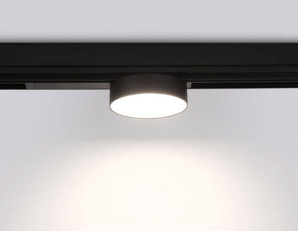 Трековый светодиодный светильник Ambrella Light Track System Magnetic 220V GL1381