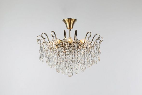 Потолочная люстра Escada 664/8P