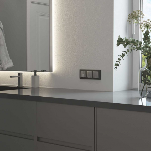 Рамка Werkel Stark на 3 поста графит W0031864 4690389194511