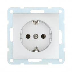 Розетка LK Studio с з/к, без шторок (серебристый металлик) LK60 863103-1