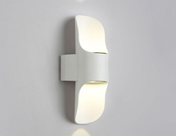 Уличный настенный светодиодный светильник Ambrella light Garden ST4533