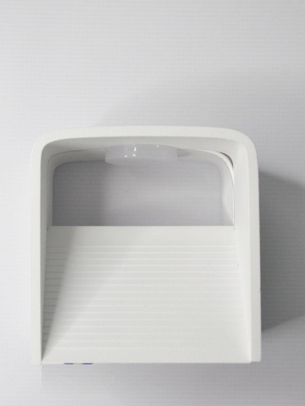 Настенный светодиодный светильник Elvan BR-310-5W-WW-WTH