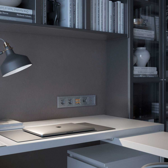 Лицевая панель Werkel Hammer для HDMI серебряный W1296006 4690389163234