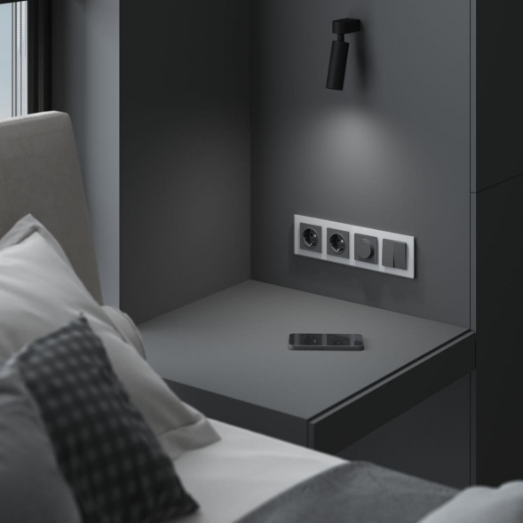 Рамка на 4 поста Werkel Favorit белый,стекло W0041101 4690389159923