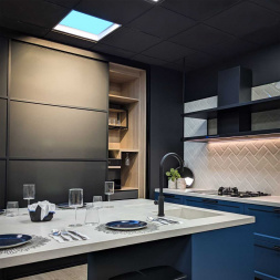 Встраивамое светодиодное окно Mantra BLUE SKY 9094