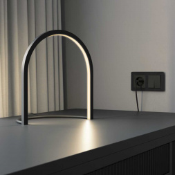 Настольная светодиодная лампа Eurosvet Over a071222