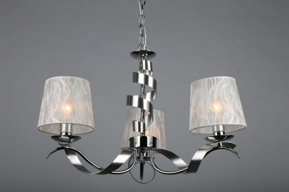 Подвесная люстра Omnilux OML-61703-03