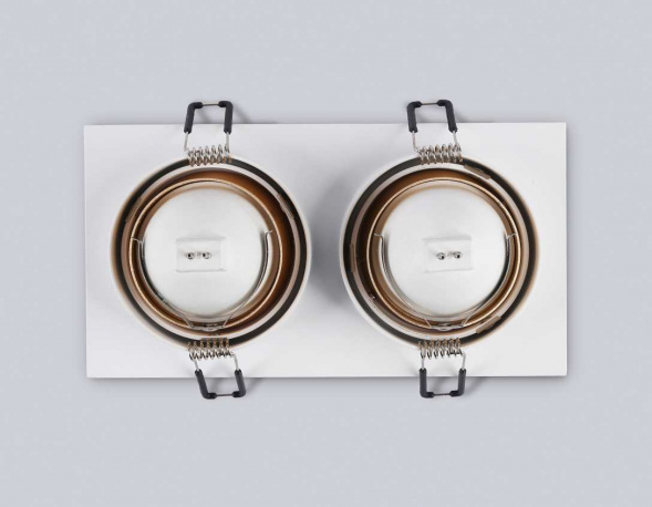 Светильник встраиваемый Ambrella Light TN102831