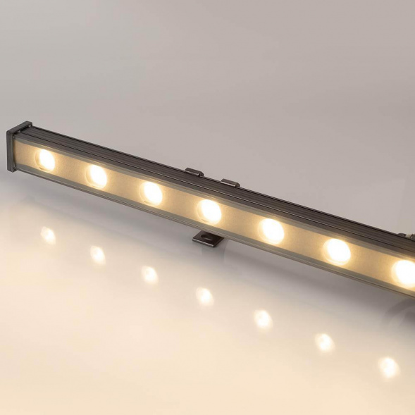 Прожектор светодиодный Arlight 18W 6400K AR-Line-1000S-18W-220V White 024301