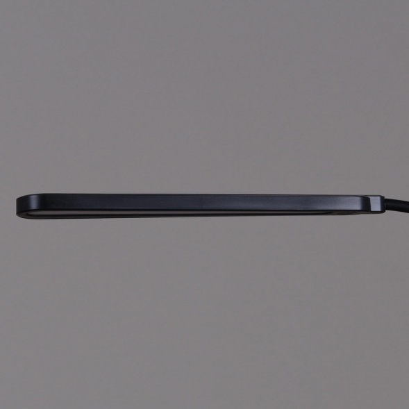 Настольная светодиодная лампа на струбцине Reluce 00868-0.7-01L BK