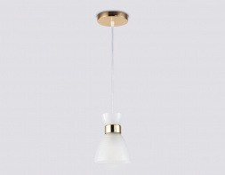 Светильник подвесной со стеклянным плафоном Ambrella light Traditional TR3401