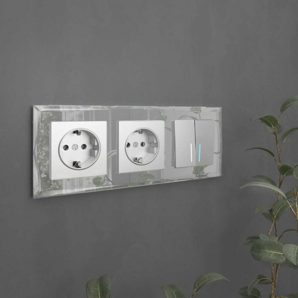 Рамка на 3 поста Werkel Diamant зеркальный W0031220 4690389158834