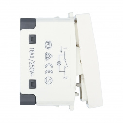 Выключатель LK Studio с индикатором 45х45мм (схема 1L) 16 A, 250 B (белый) LK45 850904-1