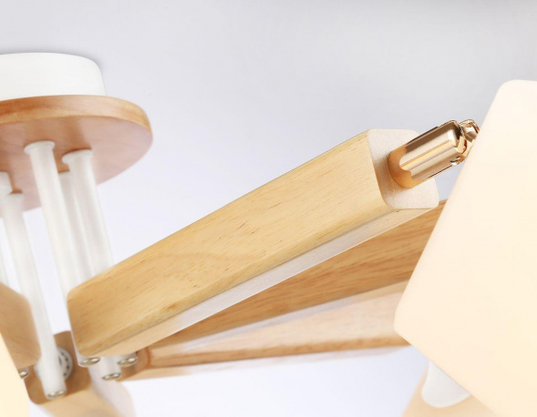 Подвесная люстра Ambrella light Traditional TR9522