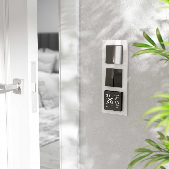 Рамка на 3 поста Werkel Favorit белый W0031101 4690389159749