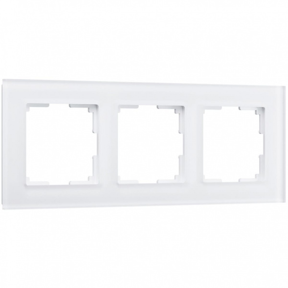 Рамка на 3 поста Werkel Favorit белый матовый W0031105 4690389159763