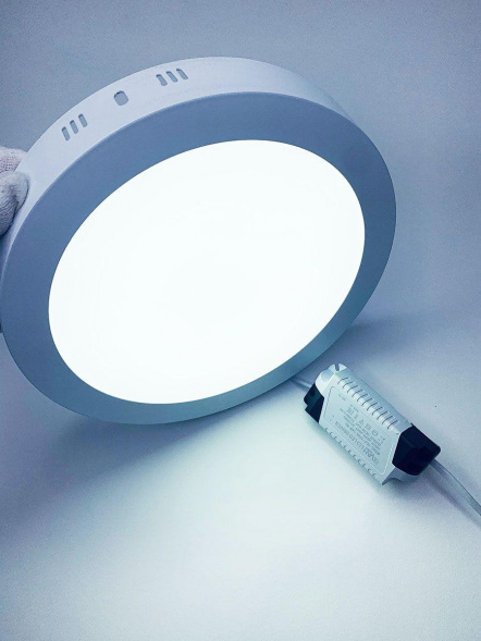 Настенно-потолочный светодиодный светильник Elvan NLS-702R-18W-WH-Wh