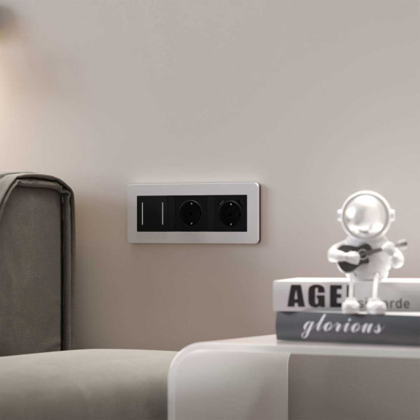 Рамка Werkel Split на 3 поста белый/черный W0033068 4690389208232