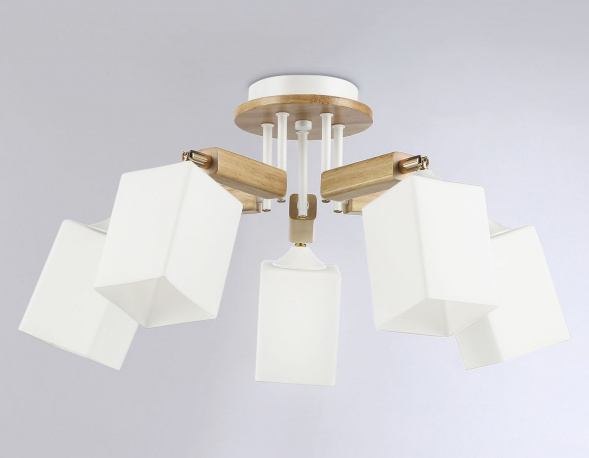 Потолочная люстра Ambrella light Traditional TR9518