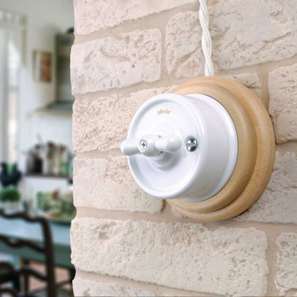 Переключатель-выключатель Werkel одноклавишный Retro белый W5612001 4690389166709