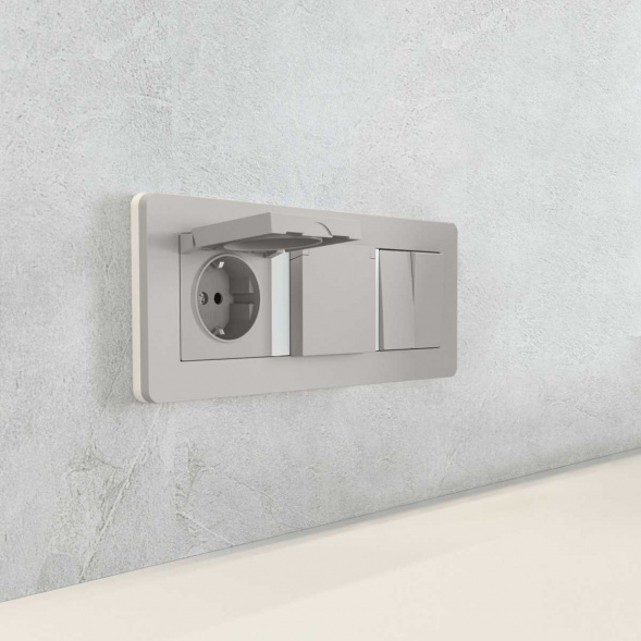 Рамка Werkel Split на 3 поста дымчатый/белый W0033067 4690389206085