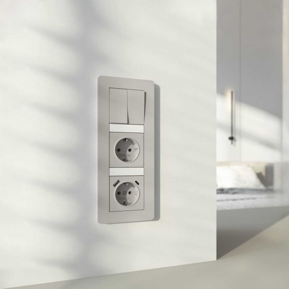 Рамка Werkel Split на 3 поста дымчатый/белый W0033067 4690389206085