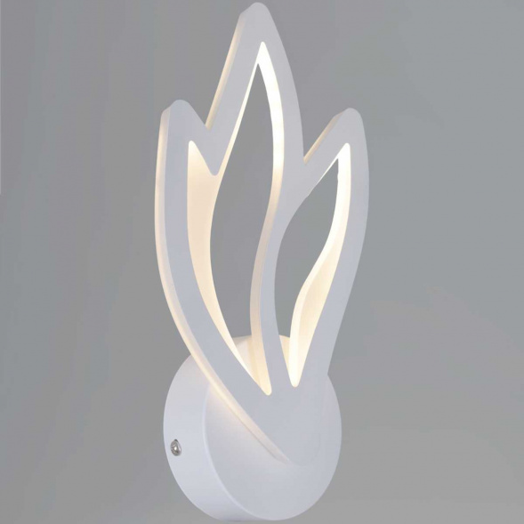 Светильник настенный Reluce 09838-0.3-4+4B WH (RGB)