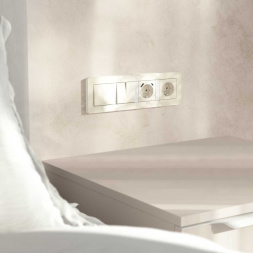 Рамка Werkel Split на 4 поста айвори/белый W0043066 4690389206092