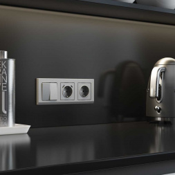 Розетка Werkel серебряный матовый W1171765 4690389195600