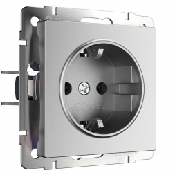 Розетка Werkel с заземлением и шторками серебряный матовый W1171165 4690389195587