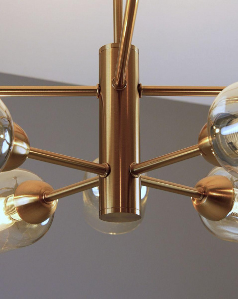 Потолочная люстра Moderli Avery V10807-8P