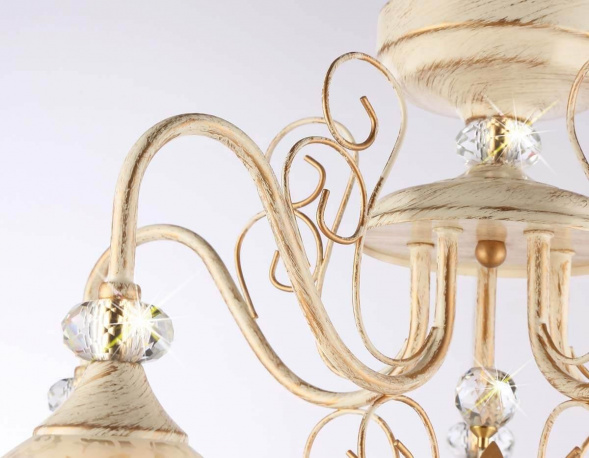 Потолочная люстра Ambrella light Traditional TR3057