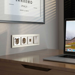 Рамка Werkel Senso на 4 поста W0043111 4690389200502